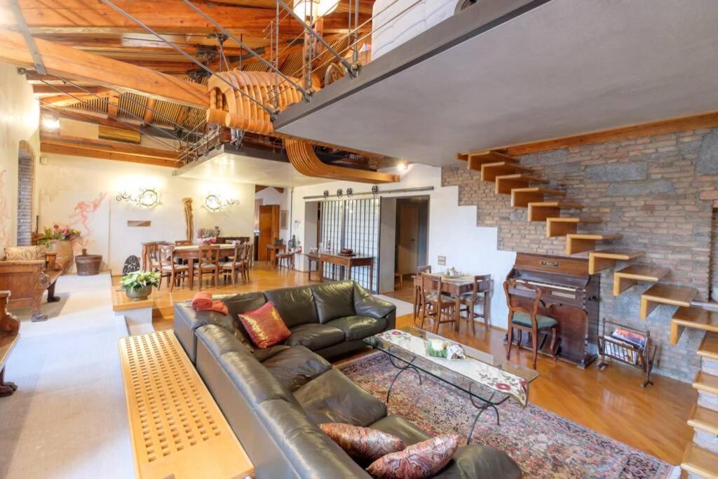 6 Ponterosso - Luxury Attic Apartment ตรีเอสเต ภายนอก รูปภาพ