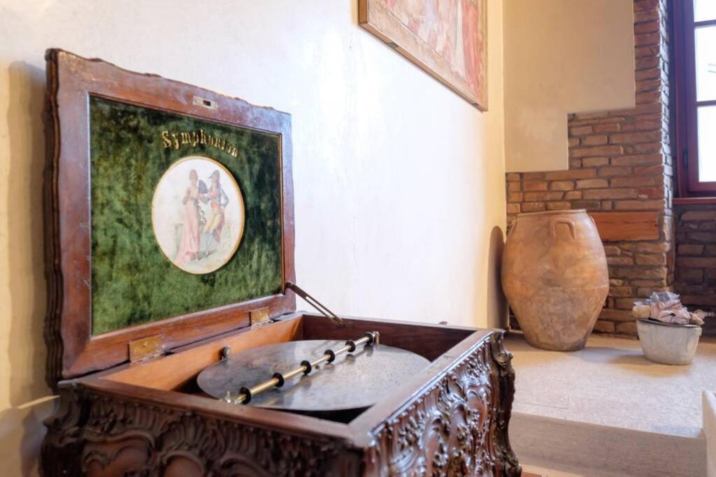 6 Ponterosso - Luxury Attic Apartment ตรีเอสเต ภายนอก รูปภาพ
